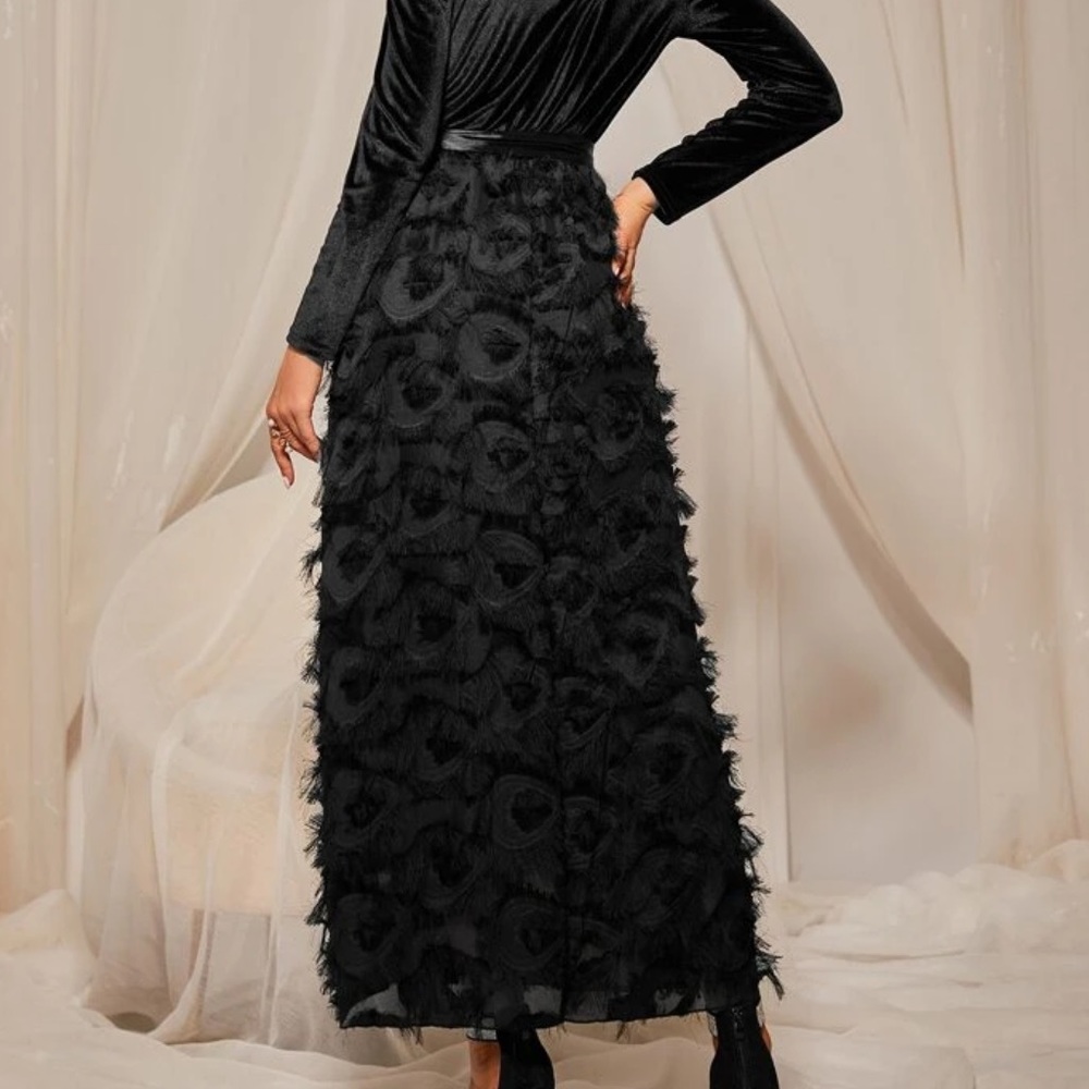 Fuzzy A-line velvet dress - Picture 5 of 5